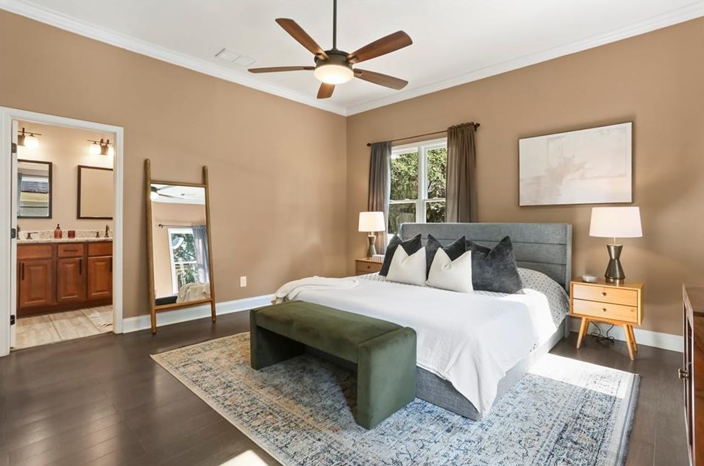 1177 Oak St, Atlanta GA  30318-4731 exterior