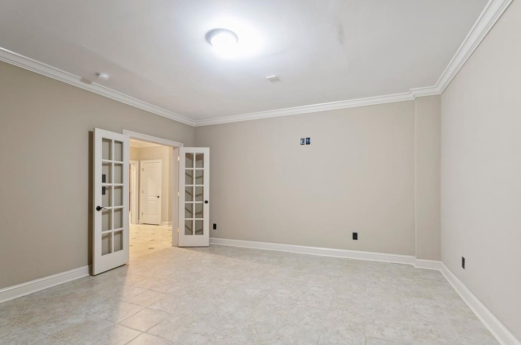 1121 Wimberly Rd, Atlanta GA  30319-2636 exterior