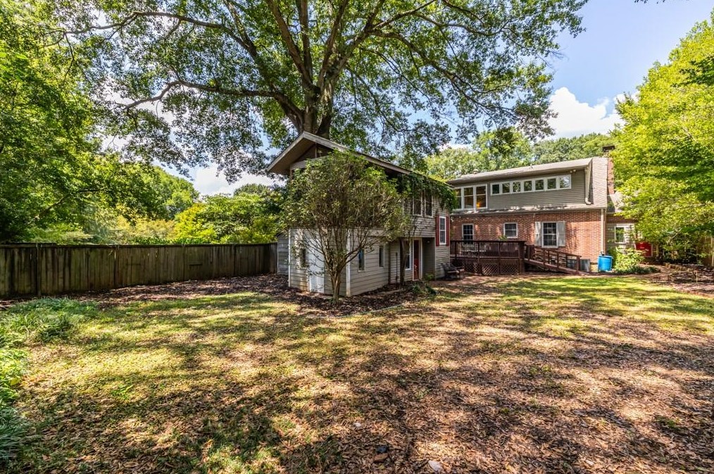 137 Heatherdown Rd, Decatur GA  30030-3817 exterior