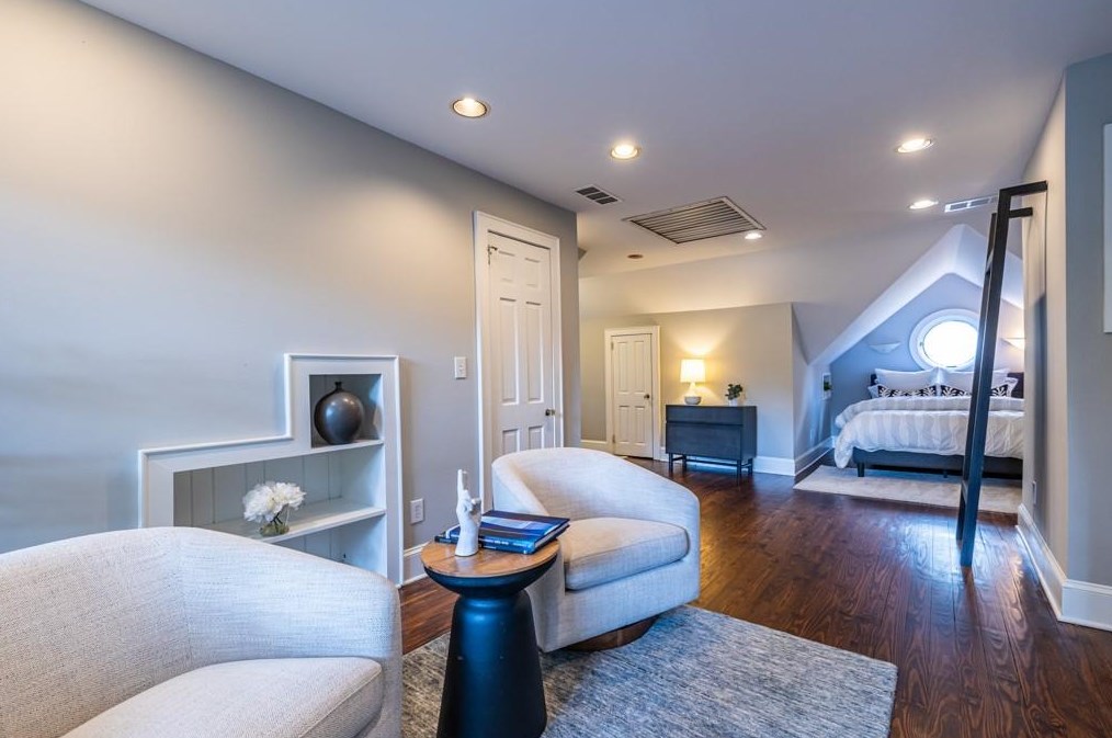 137 Heatherdown Rd, Decatur GA  30030-3817 exterior