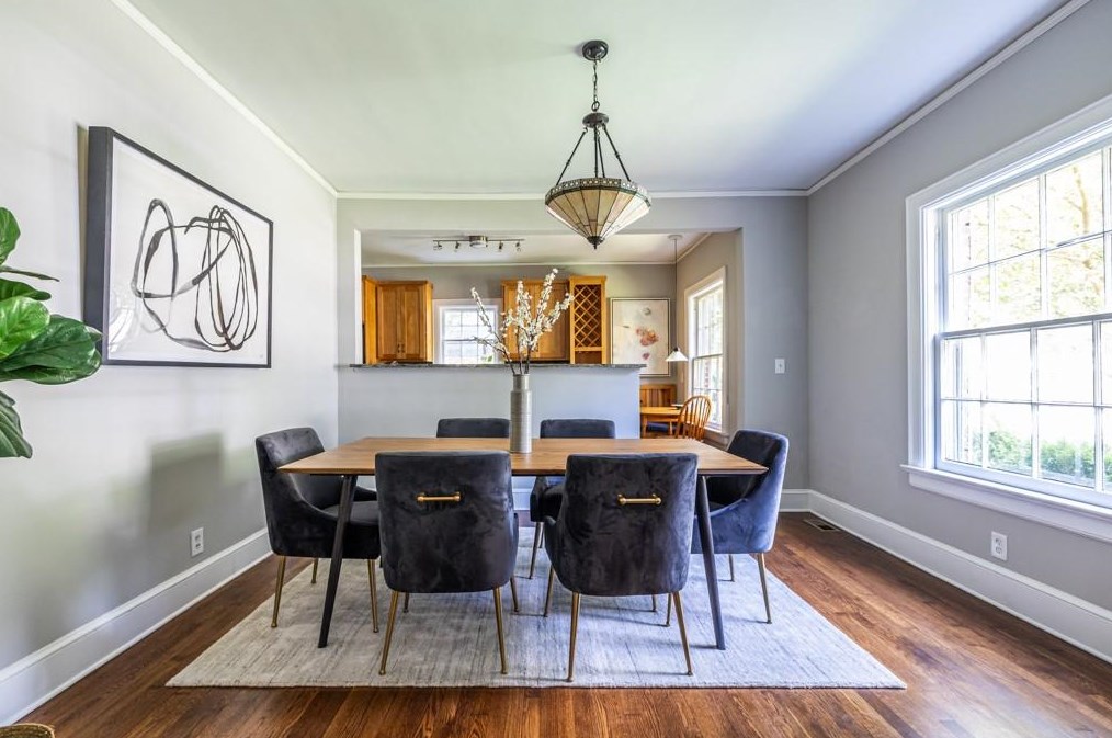 137 Heatherdown Rd, Decatur GA  30030-3817 exterior