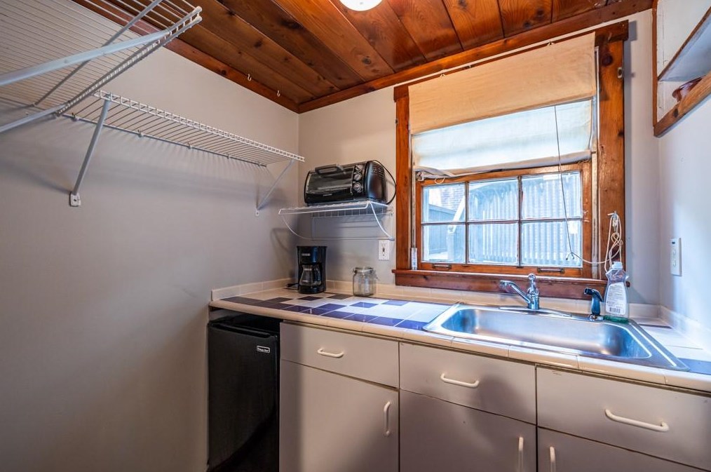 137 Heatherdown Rd, Decatur GA  30030-3817 exterior