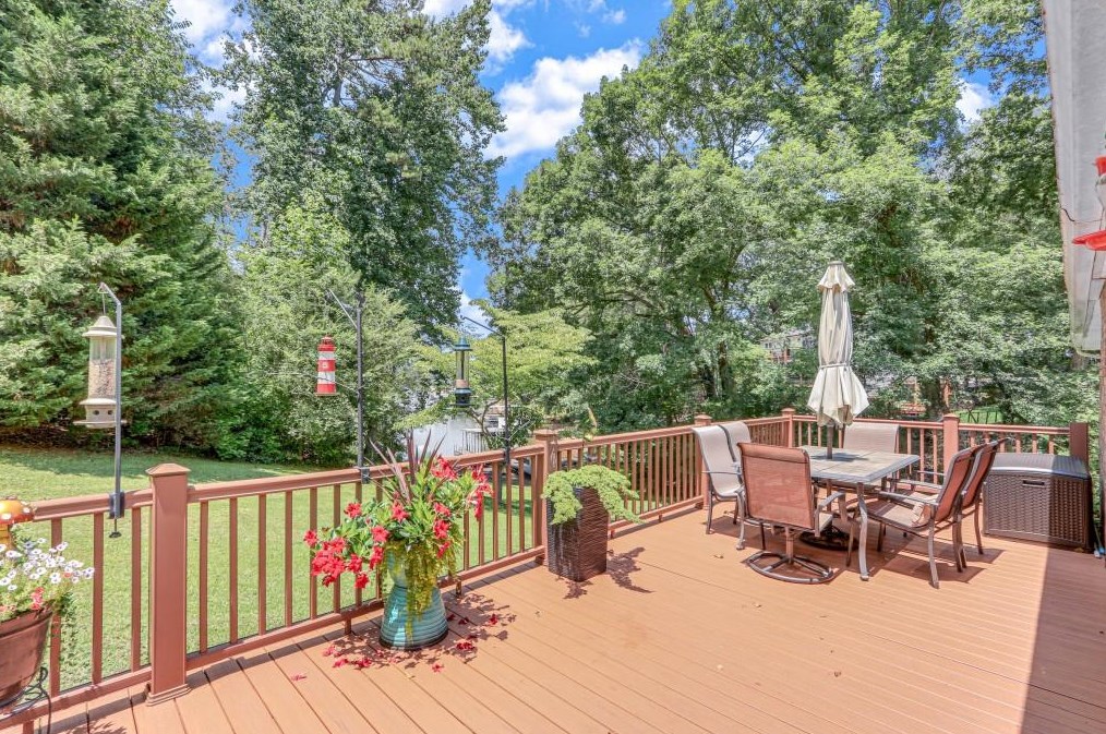 2317 Whippoorwill Ln, Gainesville GA 30501-1019 exterior