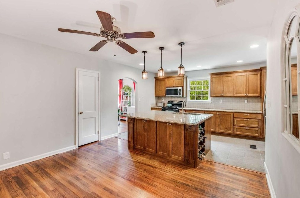 1570 Newton Ave, Atlanta GA  30316-2161 exterior
