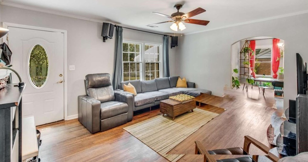 1570 Newton Ave, Atlanta GA  30316-2161 exterior