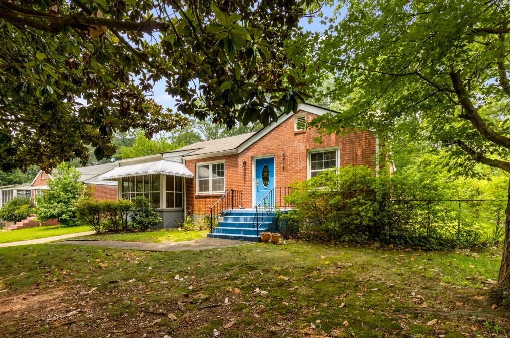 1570 Newton Ave, Atlanta GA  30316-2161 exterior
