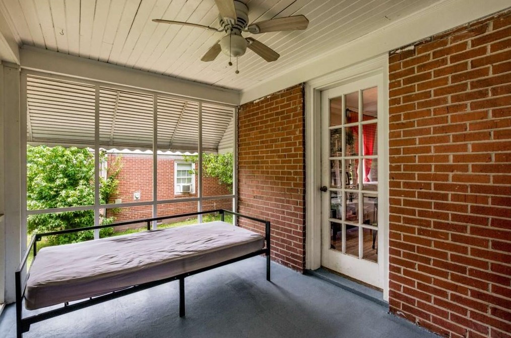 1570 Newton Ave, Atlanta GA  30316-2161 exterior
