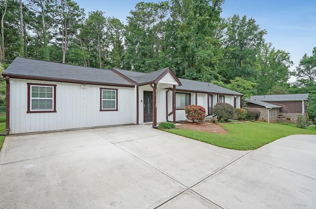 2599 Irene Cir, Duluth GA  30096-4145 exterior