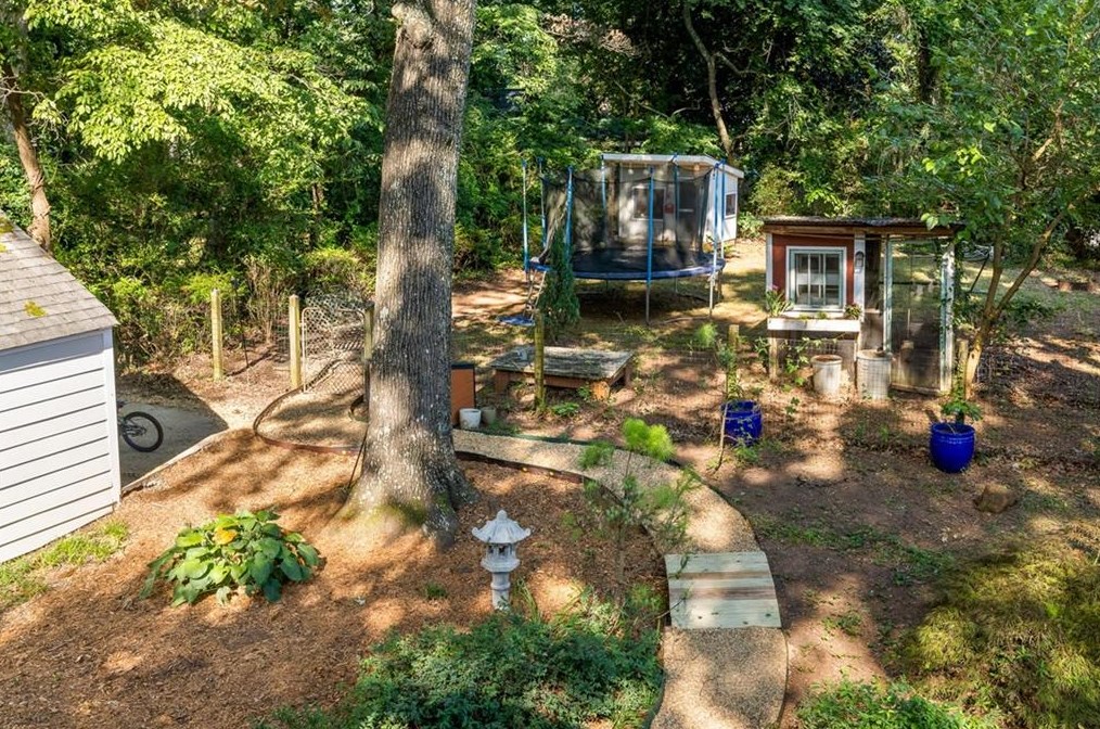 3277 Whitney Ave, Atlanta GA  30354-1401 exterior