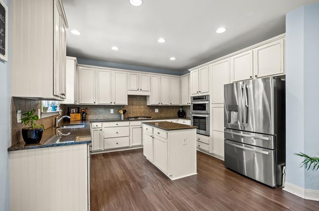 7801 Copper Kettle Way, Flowery Branch GA  30542-7572 exterior