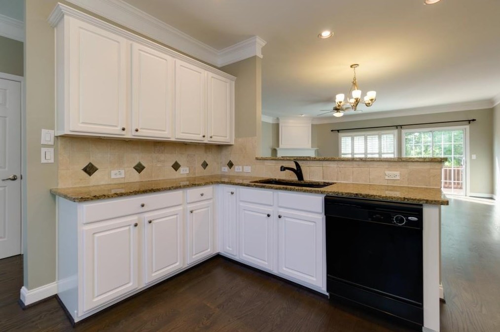 5267 Wellsley Bnd, Alpharetta GA 30005-5069 exterior