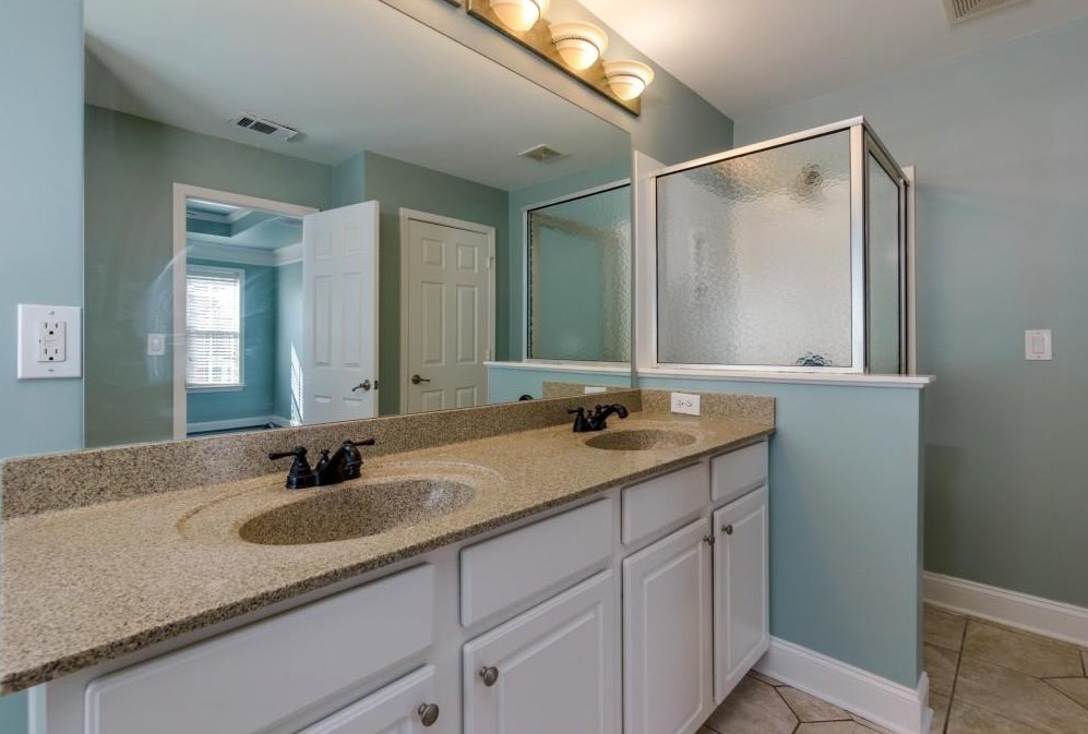 5267 Wellsley Bnd, Alpharetta GA 30005-5069 exterior