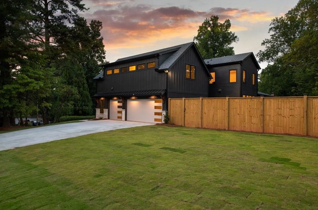 1493 Thornhill Ct, Atlanta GA 30338-4226 exterior