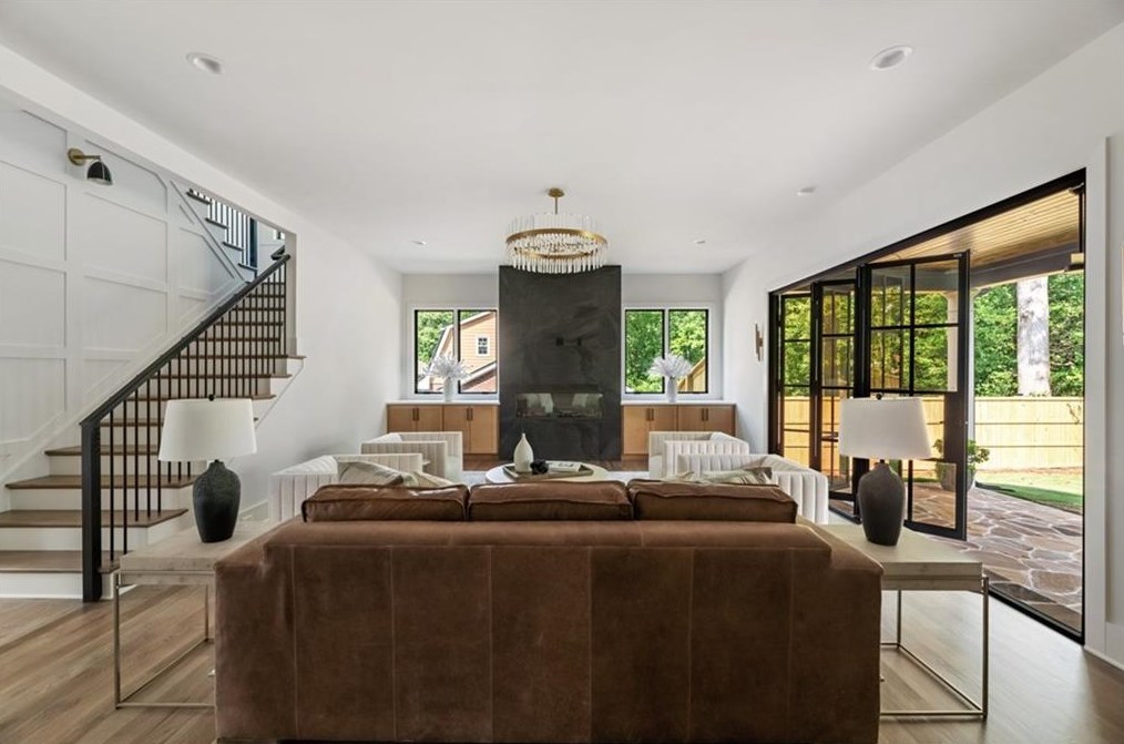 1493 Thornhill Ct, Atlanta GA 30338-4226 exterior