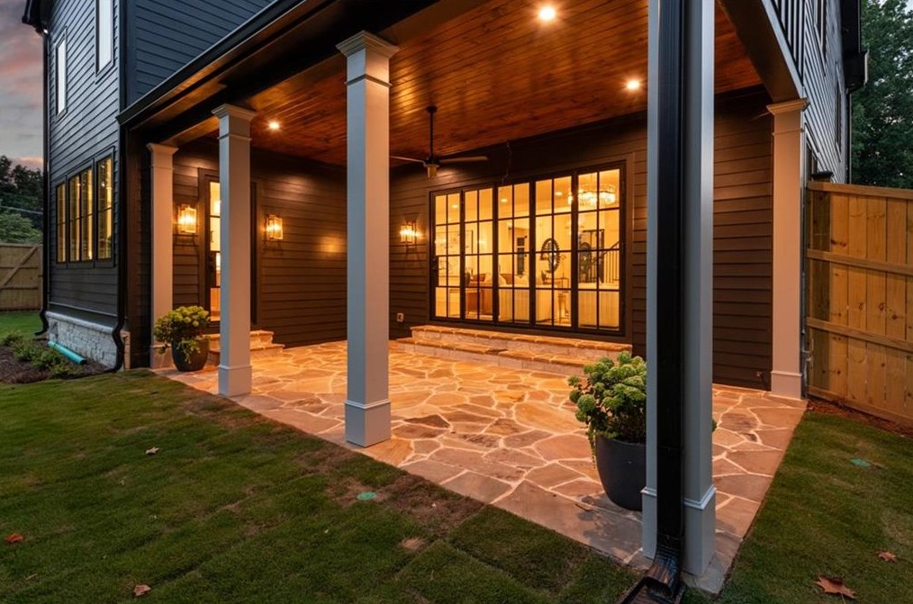 1493 Thornhill Ct, Atlanta GA 30338-4226 exterior