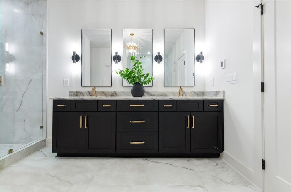 1493 Thornhill Ct, Atlanta GA 30338-4226 exterior