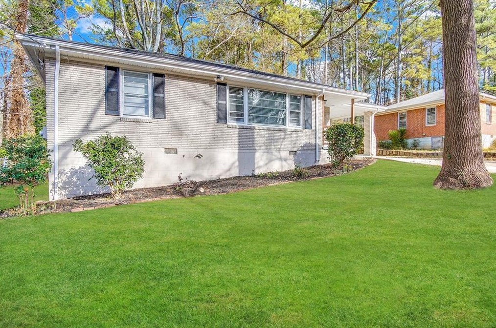 3388 Jackson Dr, Decatur GA  30032-2908 exterior