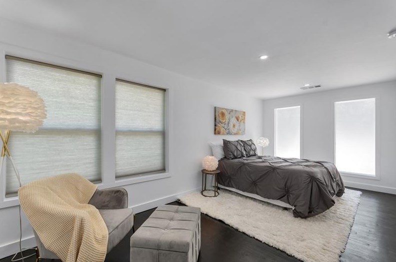 3213 Pinehill Dr, Decatur GA  30032-2803 exterior