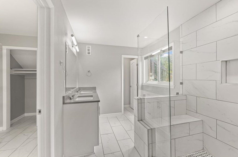 3776 Brookcrest Cir, Decatur GA  30032-3810 exterior