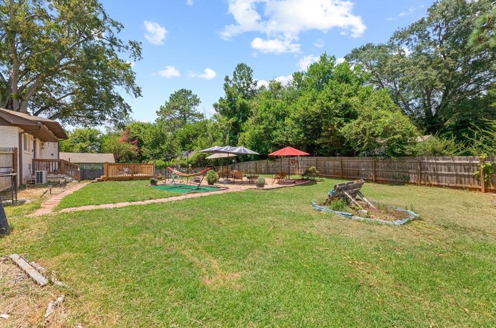 3776 Brookcrest Cir, Decatur GA  30032-3810 exterior