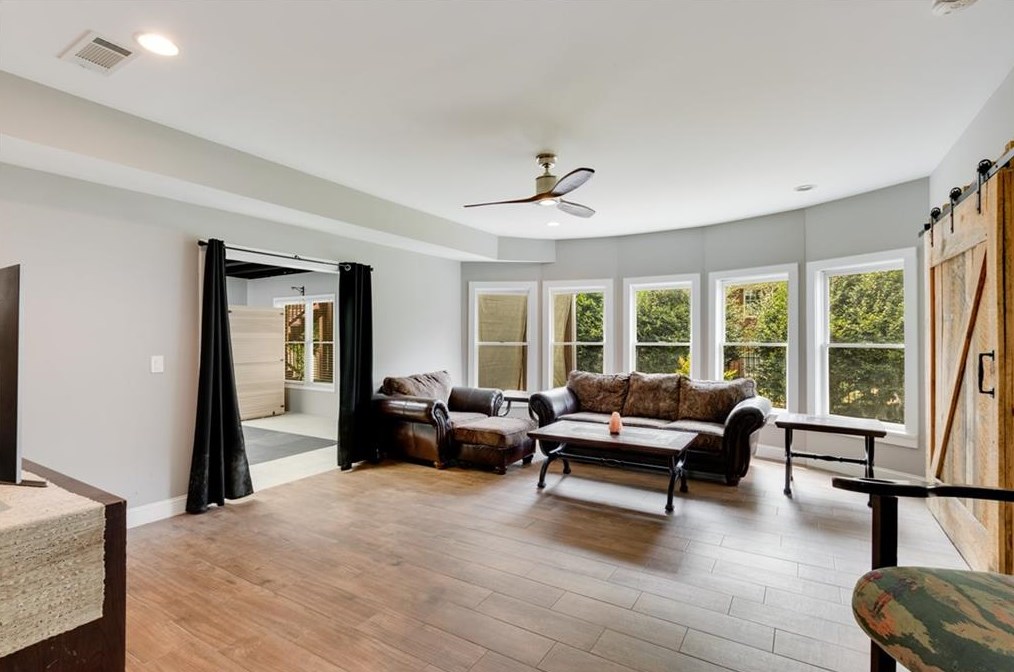 3090 Haynes Trl, Alpharetta GA  30022-1141 exterior