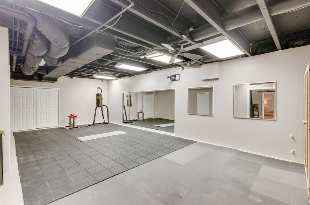 3090 Haynes Trl, Alpharetta GA  30022-1141 exterior