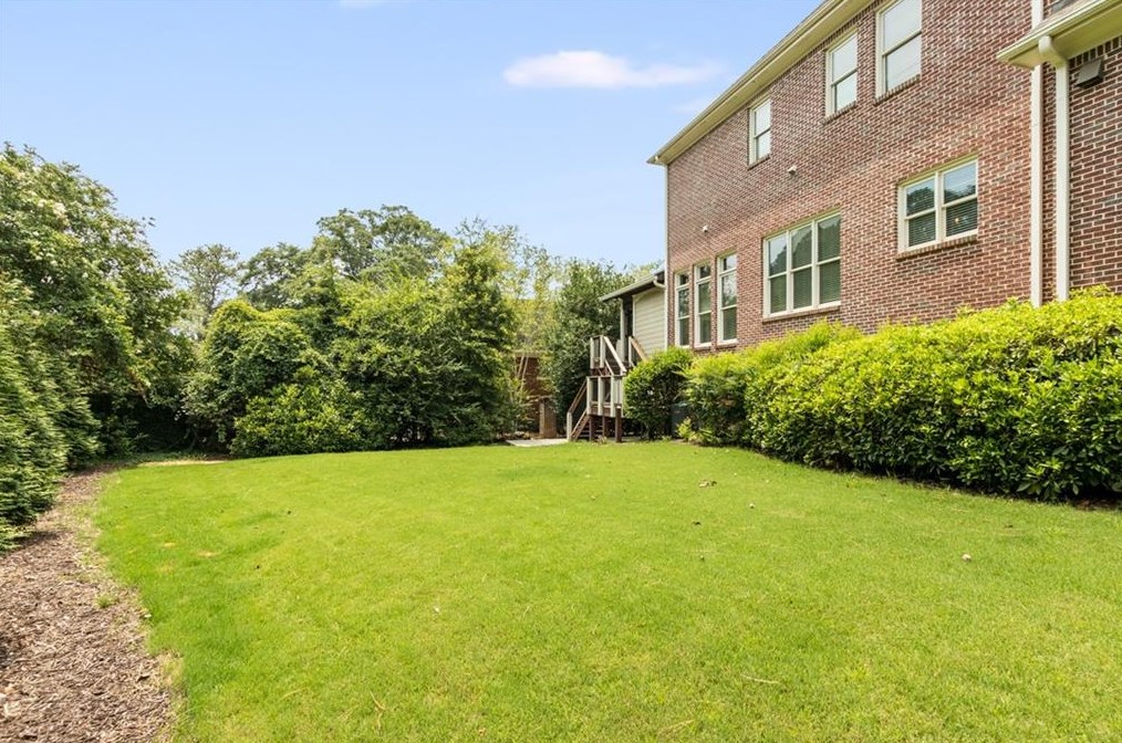 3090 Haynes Trl, Alpharetta GA  30022-1141 exterior