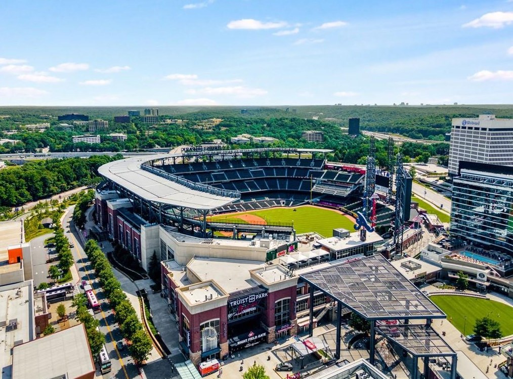 1004 Windy Oaks Ct, Smyrna GA 30080-2243 exterior