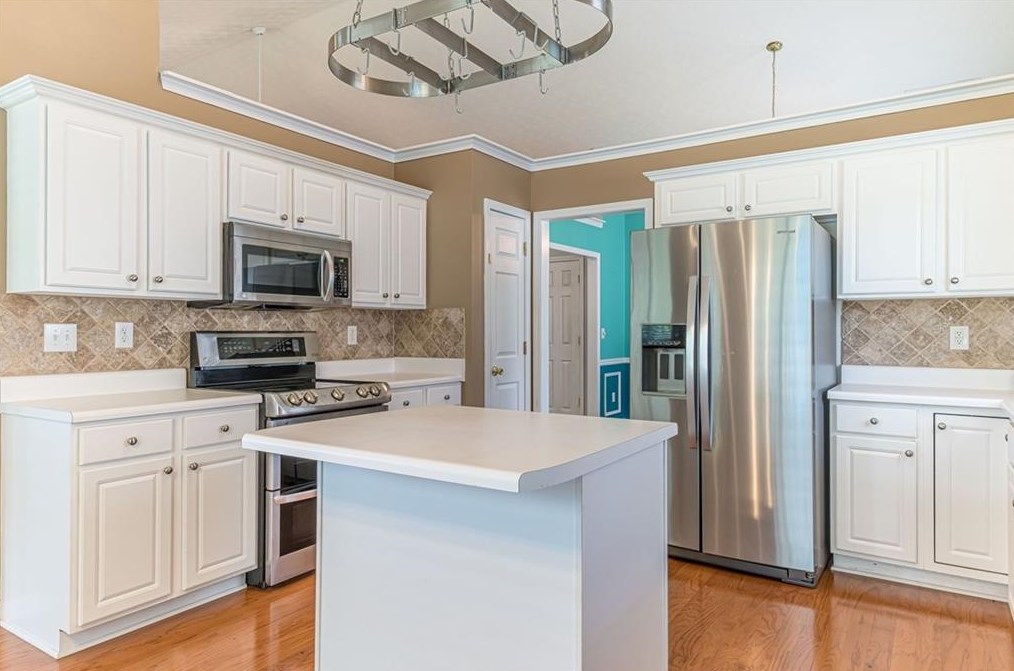 2556 Fairmont Park Ct, Dacula GA  30019-6530 exterior
