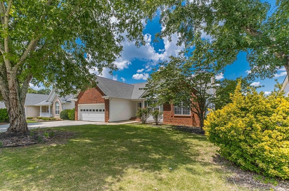2556 Fairmont Park Ct, Dacula GA  30019-6530 exterior
