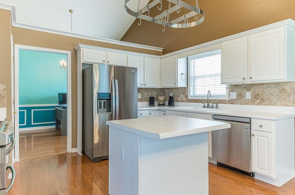2556 Fairmont Park Ct, Dacula GA  30019-6530 exterior