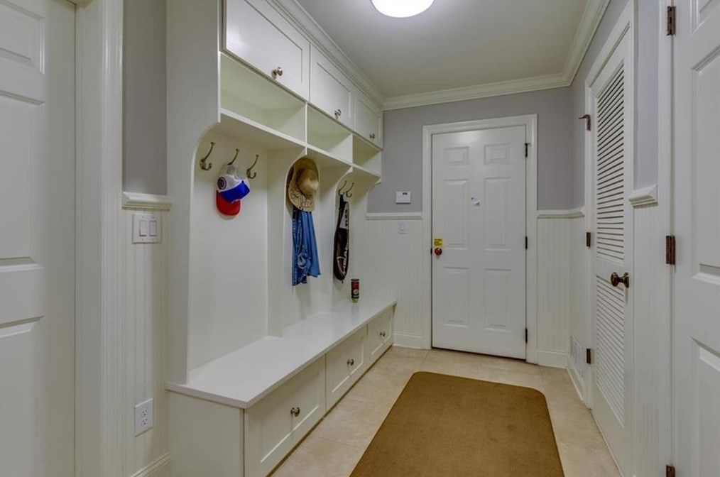 2006 Kensington Green Dr, Smyrna GA  30080-6482 exterior