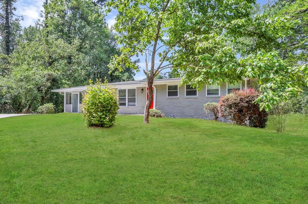 3589 Brookfield Ln, Decatur GA  30032-4720 exterior