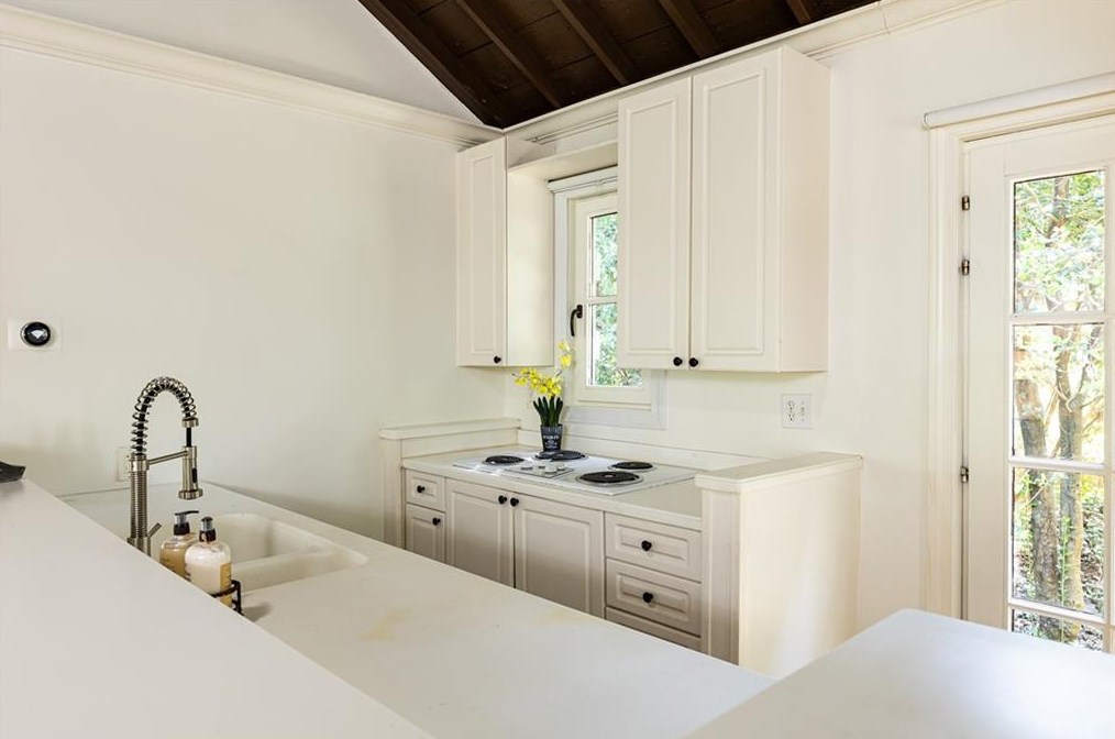 160 Peachtree Way, Atlanta GA 30338-3109 exterior