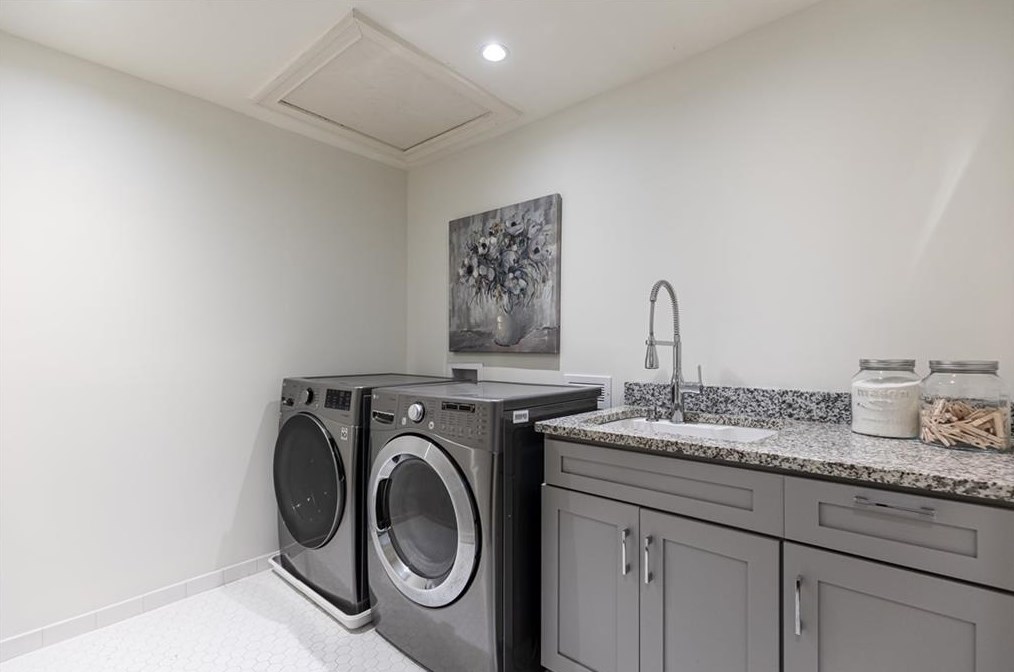 160 Peachtree Way, Atlanta GA 30338-3109 exterior