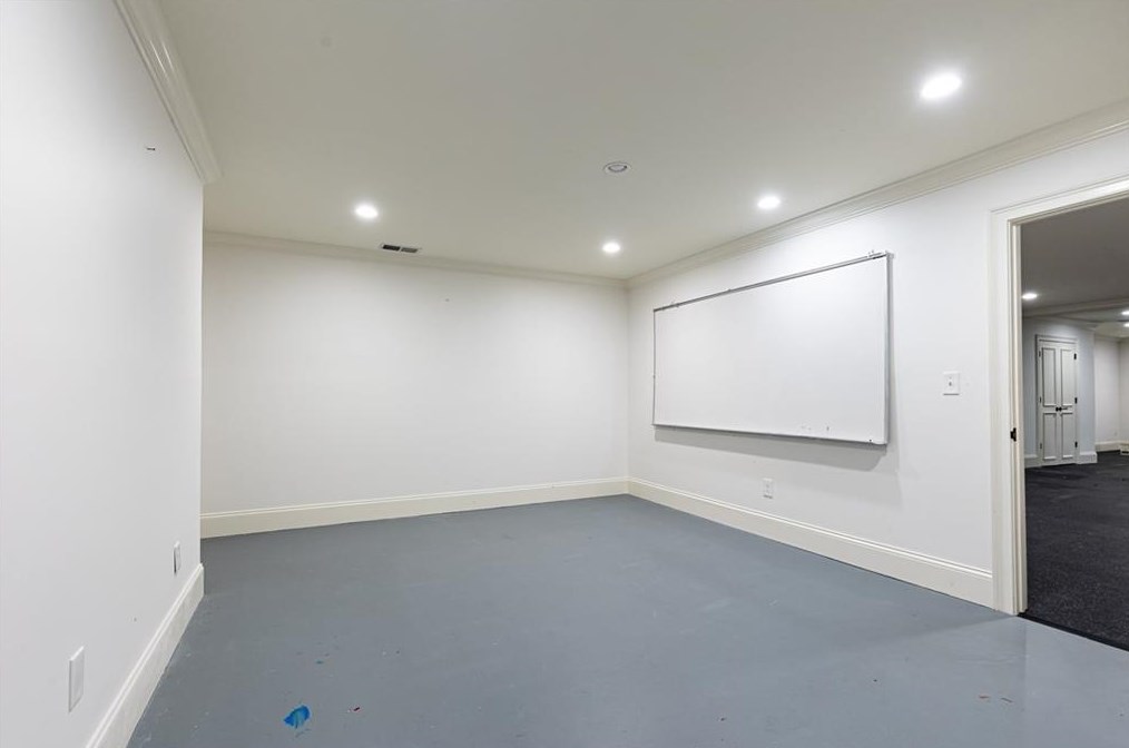 160 Peachtree Way, Atlanta GA 30338-3109 exterior