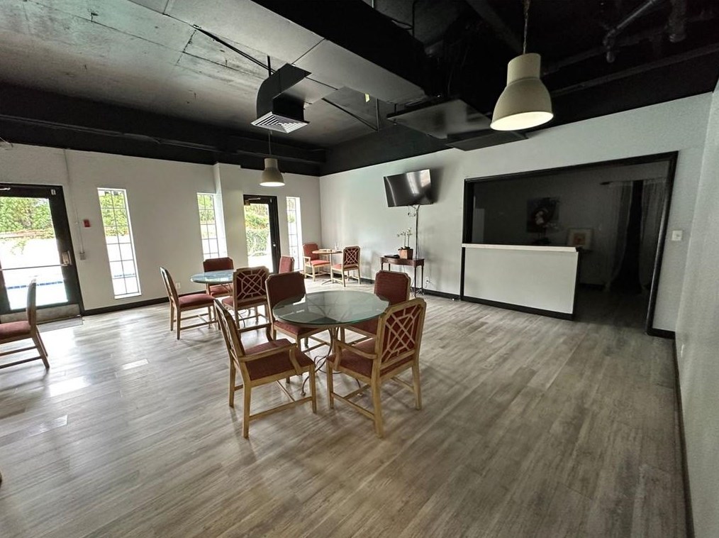 3648 Peachtree Rd, Atlanta GA  30341-2337 exterior
