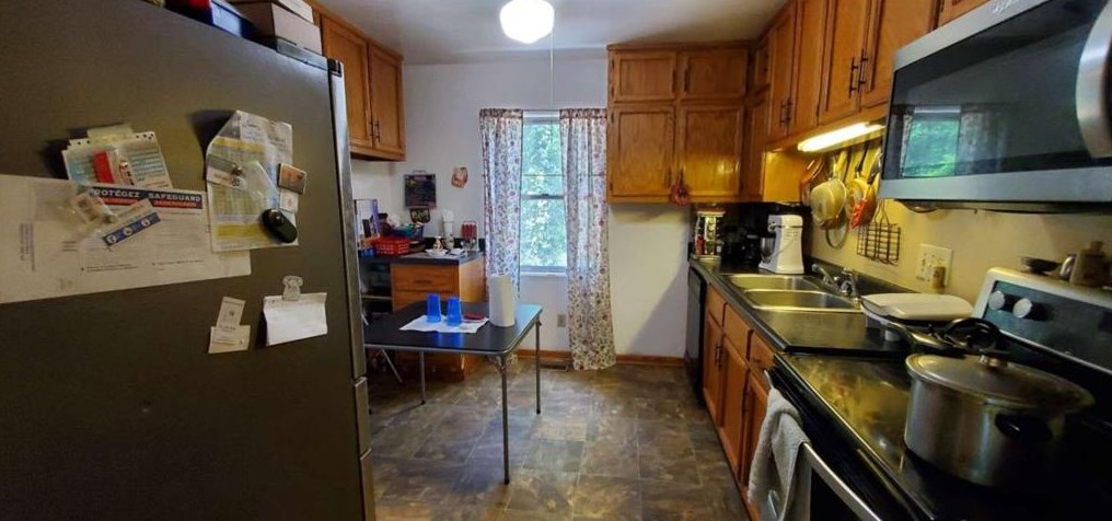 3845 Water Oak Way, Atlanta GA  30340-2535 exterior