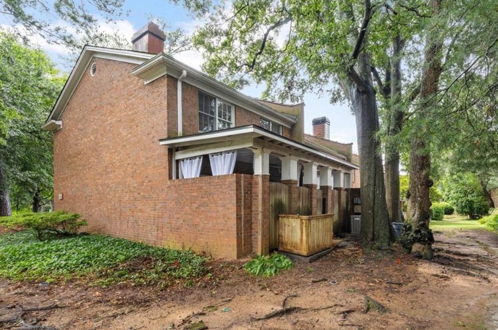 4620 Wieuca Rd, Atlanta GA  30342-3332 exterior