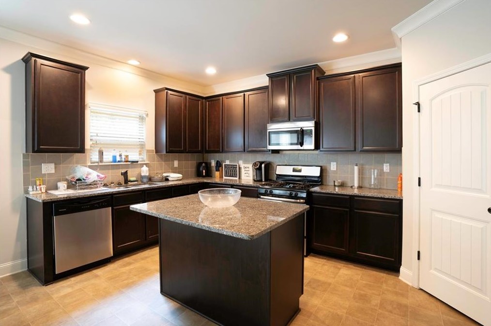 3576 Sycamore Bnd, Decatur GA  30034-4822 exterior