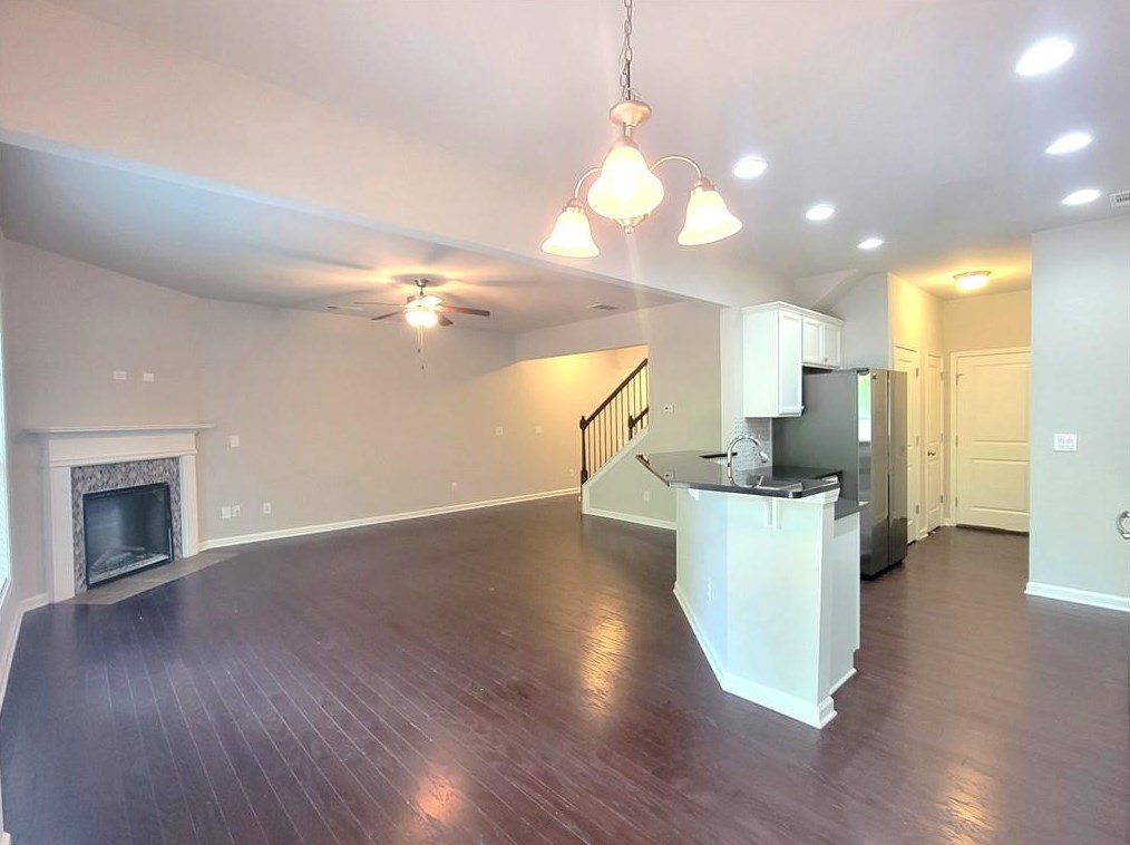 1015 Justins Place Ct, Lawrenceville GA  30043-7324 exterior
