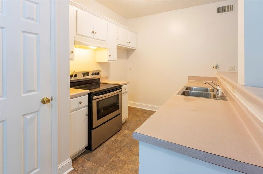 220 Stonecrest Ct, Athens GA 30605-3967 exterior