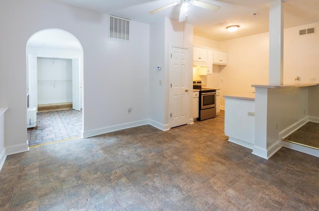 220 Stonecrest Ct, Athens GA 30605-3967 exterior