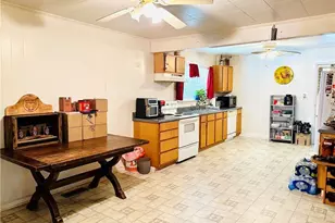 2582 White Sulphur Rd, Gainesville, GA 30501 - Photo 9