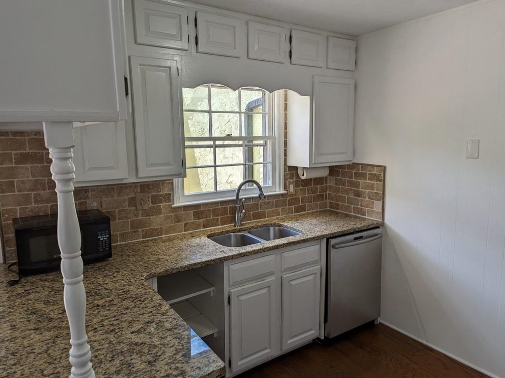 228 Fairview Ave, Decatur GA  30030-2418 exterior