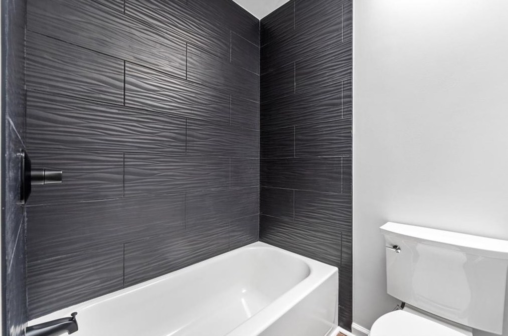 12375 Crabapple Chase Dr, Alpharetta GA 30004-6313 exterior