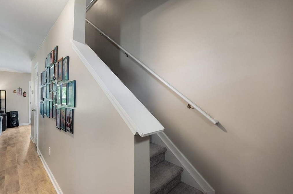 753 Riverside Dr, Calhoun GA 30701-5415 exterior