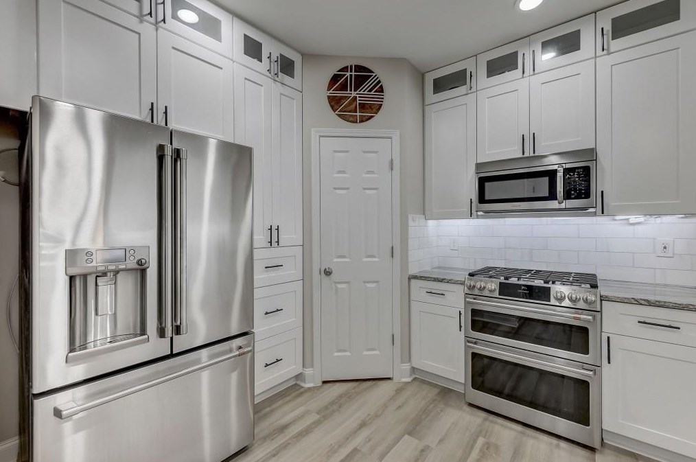 1950 Northbrooke Ln, Atlanta GA exterior