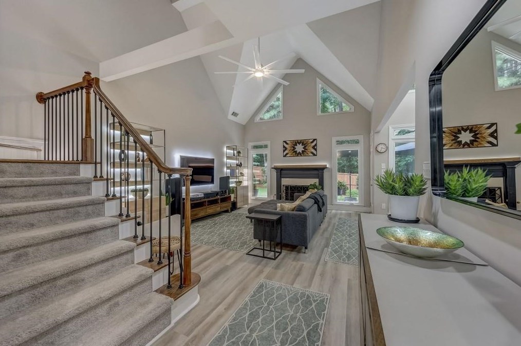 1950 Northbrooke Ln, Atlanta GA exterior