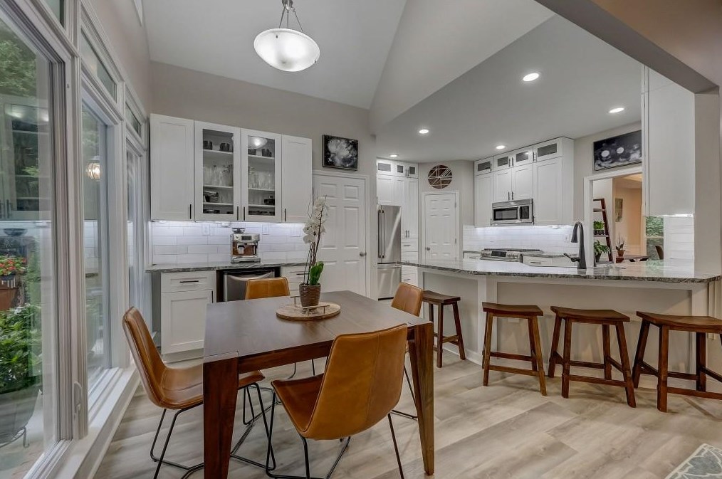 1950 Northbrooke Ln, Atlanta GA exterior